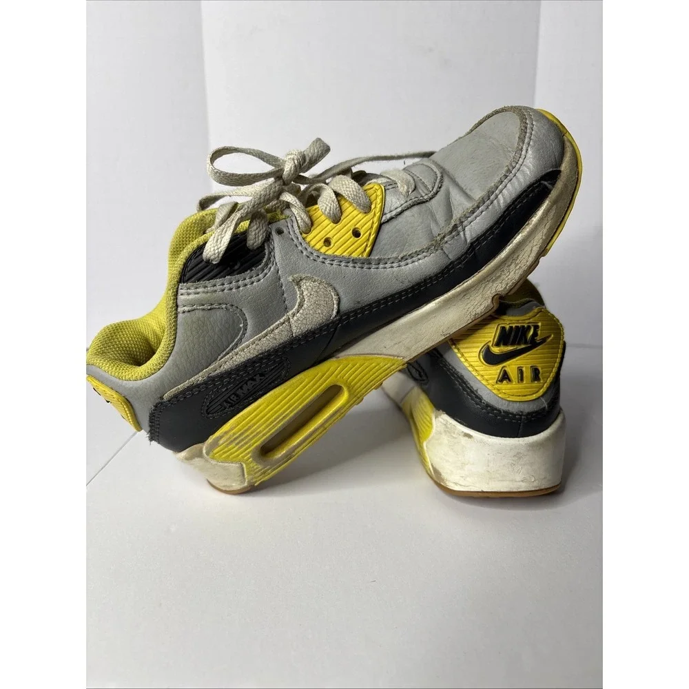 Size 3.5 Youth - Nike Air Max 90‎ Low Go The Extra Smile